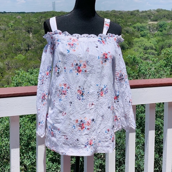 Loft Bohemian‎ Embroidery White Eyelet Top - Picture 1 of 8